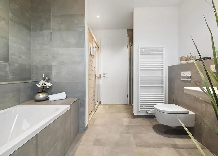 Beachterracefour- Eg, Meerblick, Terrasse, Kamin, Sauna Appartement *